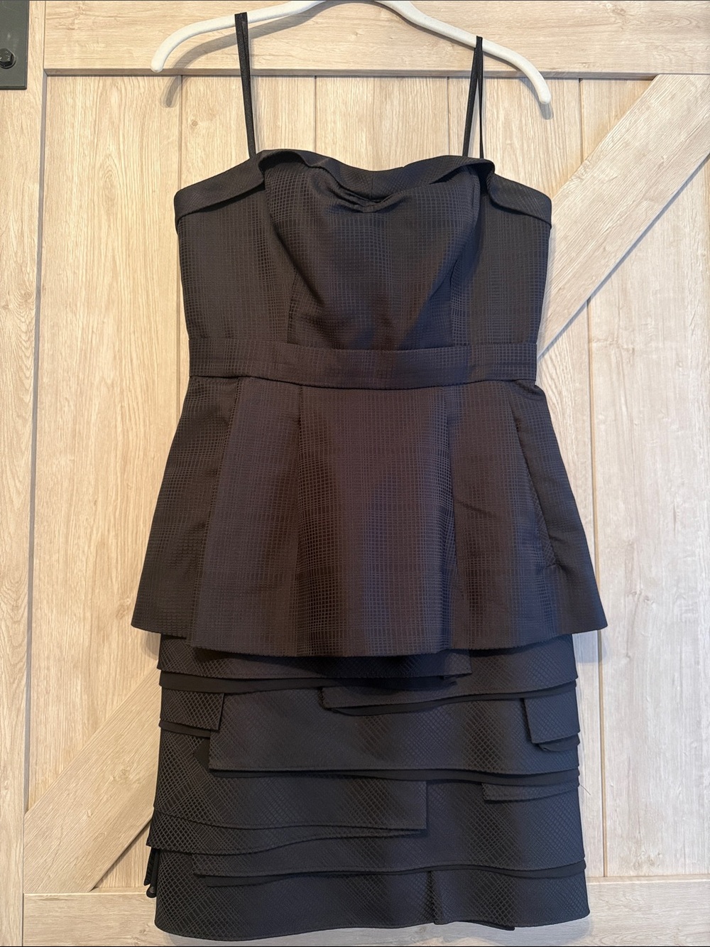 BCBGMaxAzria Black Strapless Tiered Peplum Cocktail Dress